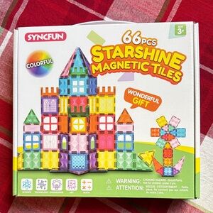 New in Box! Magnetic Tiles Toy